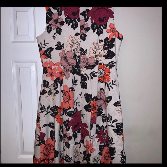 NWOT, LOFT Dress, Size 12 - Picture 4 of 4